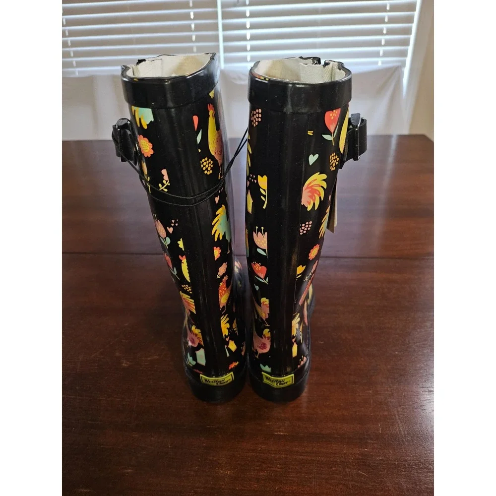 Western Chief Chicken Rooster & Floral Rain Boots Women's 7‎ Waterproof NEW